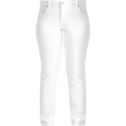 Zizzi EMILY Jeansy Slim Fit bright white. Białe jeansy damskie relaxed fit marki Zizzi. Za 169,00 zł.