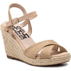 Espadryle REFRESH - 69710 Beige. Brązowe espadryle damskie marki Refresh, bez wzorów, ze skóry ekologicznej, bez obcasa, na obcasie. Za 189,00 zł.