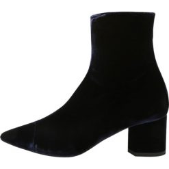 Botki damskie: Pura Lopez Botki velvet blue notte