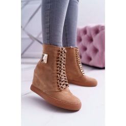 Damskie Sneakersy Lu Boo Złoty Łańcuch Zamsz Camel Monica. Żółte koturny damskie Tagless, na wysokim obcasie. Za 119,00 zł.