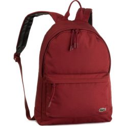 Plecak LACOSTE - Backpack NH2677NE Red Dahlia C62. Czerwone plecaki męskie Lacoste, bez wzorów, z materiału, sportowe. Za 349,00 zł.