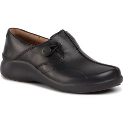 Półbuty CLARKS - Un. Loop2 Walk 261447574 Black Leather. Czarne półbuty damskie Clarks, bez wzorów, ze skóry, bez obcasa, na płaskiej podeszwie, bez zapięcia. Za 519,00 zł.