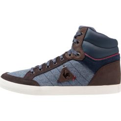 Le coq sportif PORTALET MID 2 TONES Tenisówki i Trampki wysokie dress blue/reglisse. Niebieskie trampki męskie le coq sportif, ze skóry. W wyprzedaży za 230,45 zł.