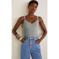 Mango - Top Helen. Szare topy damskie Mango, l, z aplikacjami, z bawełny. Za 35,90 zł.