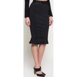 Missguided - Spódnica. Szare spódniczki dzianinowe marki Missguided, s, z haftami, z podwyższonym stanem, midi, dopasowane. W wyprzedaży za 79,90 zł.