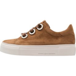 Kennel + Schmenger BIG Sneakersy niskie hazel/schwarz. Szare trampki i tenisówki damskie marki Kennel + Schmenger, bez wzorów, ze skóry, bez zapięcia. Za 1029,00 zł.