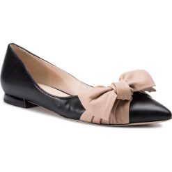 Baleriny HÖGL - 7-100040 Black/Nude 0118. Czarne baleriny damskie HÖGL, bez wzorów, ze skóry, klasyczne, bez obcasa, na płaskiej podeszwie. W wyprzedaży za 389,00 zł.