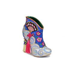 Botki Irregular Choice BE TRUE TO WHO YOU ARE. Niebieskie botki damskie Irregular Choice, bez obcasa, bez zapięcia. Za 1219,00 zł.