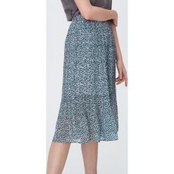 Plisowana spódnica midi - Wielobarwny. Spódniczki damskie Sinsay, s, bez wzorów, midi. W wyprzedaży za 44,99 zł.