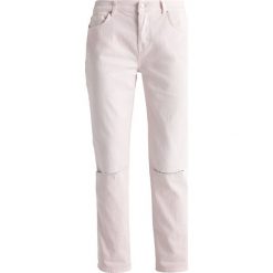 Boyfriendy damskie: 7 for all mankind JOSEFINA Jeansy Relaxed Fit rose