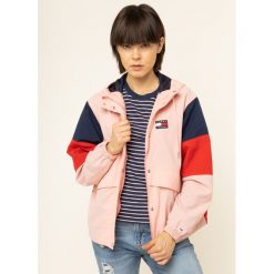 Kurtka przejściowa Tommy Jeans Contrast Panel DW0DW07576. Różowe kurtki damskie Tommy Jeans, xs, bez wzorów, z jeansu, bez kaptura. W wyprzedaży za 589,00 zł.
