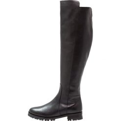 KIOMI Muszkieterki black. Czarne buty zimowe damskie KIOMI, z materiału. W wyprzedaży za 407,20 zł.