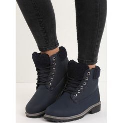 Granatowe Traperki Stitches. Czarne buty zimowe damskie Born2be, z okrągłym noskiem, na niskim obcasie. Za 79,99 zł.