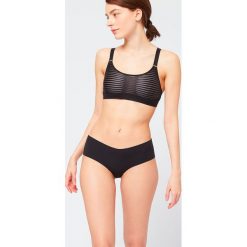 Etam - Figi Zebra. Czarne majtki damskie Etam, s, bez wzorów, z elastanu. Za 59,90 zł.