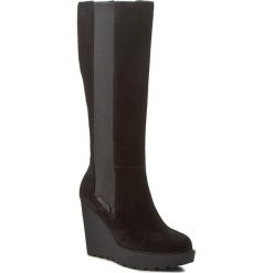 Kozaki CALVIN KLEIN JEANS - Sequin R3503 Black. Czarne buty zimowe damskie Calvin Klein Jeans, z jeansu, przed kolano, na wysokim obcasie. W wyprzedaży za 499,00 zł.