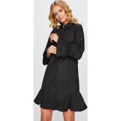 Armani Exchange - Sukienka. Czarne sukienki damskie Armani Exchange, na co dzień, s, bez wzorów, z bawełny, casualowe, bez kołnierzyka, bez rękawów, mini, proste. W wyprzedaży za 399,90 zł.