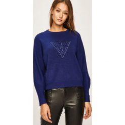 Guess Jeans - Sweter. Niebieskie swetry damskie Guess Jeans, s, z aplikacjami, z wiskozy, bez rękawów, bez kaptura. W wyprzedaży za 219,90 zł.