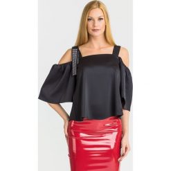 BLUZKA RUFINA. Czarne bluzki damskie Guess, s, bez wzorów, z tkaniny, bez kołnierzyka, bez rękawów. Za 319,00 zł.