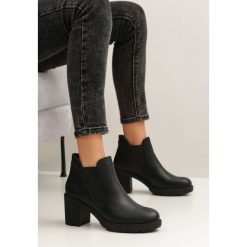 Czarne Botki Shawnee. Czarne botki damskie Renee, bez obcasa, na obcasie, bez zapięcia. Za 129,99 zł.