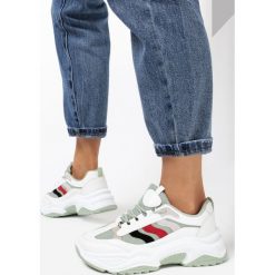 Biało-Zielone Sneakersy Yserlith. Białe sneakersy damskie Born2be. W wyprzedaży za 109,99 zł.