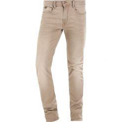 Jeansy męskie regular: Kaporal Jeansy Slim Fit sand