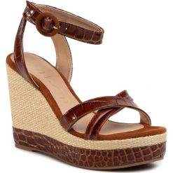 Espadryle UNISA - Montea Crw Saddle. Pomarańczowe espadryle damskie Unisa, bez wzorów, ze skóry, bez obcasa, na obcasie. Za 489,00 zł.