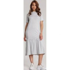 Jasnoszara Sukienka Dorynele. Szare sukienki damskie Renee, xl, bez wzorów, bez kołnierzyka, bez rękawów, midi. W wyprzedaży za 99,99 zł.