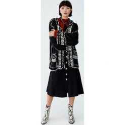 Żakardowy kardigan dżelab. Czarne kardigany damskie Pull&Bear, z żakardem. Za 159,00 zł.