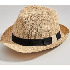Pleciony kapelusz z ozdobną taśmą - Beżowy. Brązowe kapelusze damskie marki Mohito, bez wzorów. Za 39,99 zł.