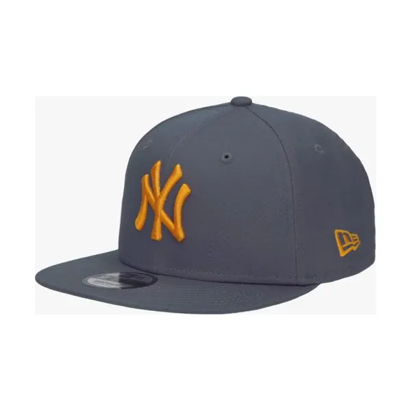New Era Czapka League Essential 9Fifty New York Yankees Slat , niebieski, rozmiar SM. Niebieskie czapki damskie New Era, bez wzorów, z wełny. W wyprzedaży za 69,99 zł.