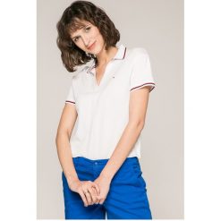 Tommy Jeans - Top. Białe topy damskie marki Tommy Jeans, s, z elastanu. W wyprzedaży za 199,90 zł.