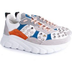 John Richmond Sneakersy "Suede". Szare sneakersy męskie John Richmond, bez zapięcia. Za 1099,00 zł.