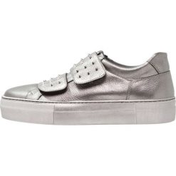 Trampki damskie slip on: Donna Carolina Tenisówki i Trampki silver