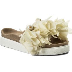 Klapki damskie: Klapki INUIKII – Pearl Feathers 3070 White