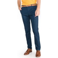 Scotch & Soda Stuart Spodnie Niebieski. Niebieskie spodnie męskie w paski, z elastanu. Za 402,95 zł.