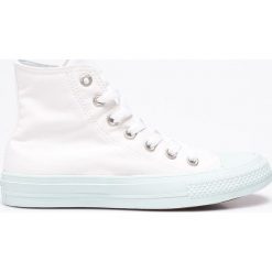 Converse - Trampki Chuck Taylor All Star II. Białe trampki i tenisówki damskie marki Converse, z gumy. W wyprzedaży za 199,90 zł.