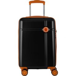 Walizka w kolorze czarnym - 44 l. Czarne walizki Ines de la Fressange, bez wzorów, z materiału. W wyprzedaży za 319,95 zł.