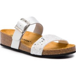 Klapki DR. BRINKMANN - 701297 Silber 92. Szare klapki damskie marki Dr. Brinkmann, z aplikacjami, ze skóry ekologicznej, bez obcasa. Za 159,00 zł.