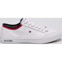 Tommy Hilfiger - Tenisówki. Białe trampki męskie TOMMY HILFIGER, bez wzorów, z materiału, na sznurówki. W wyprzedaży za 159,90 zł.