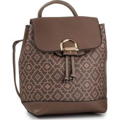 Plecak NOBO - NBAG-H2581-CM15 Beżowy. Pomarańczowe plecaki damskie Nobo, bez wzorów, ze skóry ekologicznej, eleganckie, bez dodatków. W wyprzedaży za 199,00 zł.