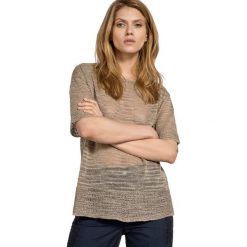 Swetry damskie: Sweter w kolorze jasnobrązowym