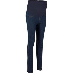 Wygodne jegginsy ciążowe bonprix ciemny denim. Czarne jeansy damskie bonprix, moda ciążowa. Za 109,99 zł.