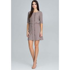 Mocca Elegancka Krótka Sukienka z Falbankami. Szare sukienki dziewczęce Molly.pl, bez wzorów, eleganckie, z krótkim rękawem, krótkie, mini, dopasowane. Za 139,90 zł.
