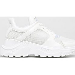 Public Desire - Buty. Białe buty sportowe damskie Public Desire, bez wzorów, z gumy, sportowe. W wyprzedaży za 119,90 zł.