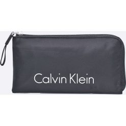 Portfele damskie: Calvin Klein Jeans – Portfel