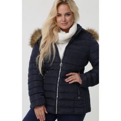 Granatowa Kurtka Maidstone. Niebieskie kurtki damskie Born2be, na zimę, xl, bez wzorów, długie, bez kaptura. Za 279,99 zł.