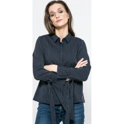 Jacqueline de Yong - Koszula. Niebieskie bluzki damskie Jacqueline de Yong, w paski, z elastanu, casualowe, z długim rękawem. W wyprzedaży za 29,90 zł.