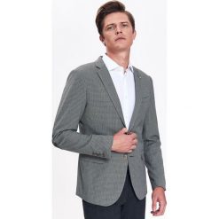 Marynarka męska dopasowana w drobną kratę. Szare marynarki męskie Top Secret, na lato, m, w kratkę, z tkaniny, eleganckie. W wyprzedaży za 119,99 zł.