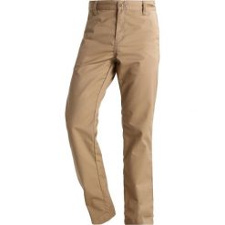 Chinosy męskie: Carhartt WIP STATION DUNMORE Chinosy leather rinsed