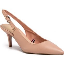 Sandały TOMMY HILFIGER - Feminine Leather Mid Sling Back FW0FW04868 Sandbank TRK. Brązowe klapki damskie TOMMY HILFIGER, bez wzorów, ze skóry, bez obcasa, na obcasie. W wyprzedaży za 279,00 zł.